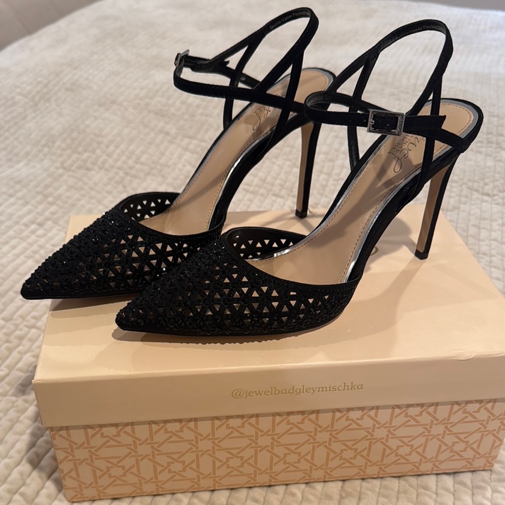 Jewel Badgley Mischka Black Slingback Heels